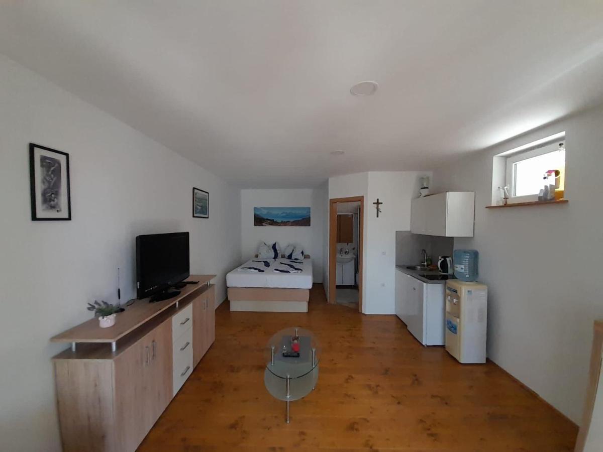 Apartments Tommi Dramalj Ngoại thất bức ảnh