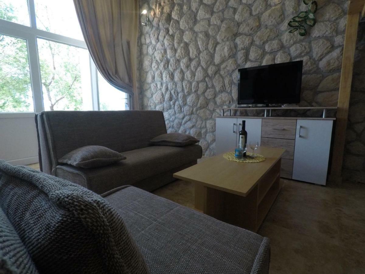 Apartments Tommi Dramalj Ngoại thất bức ảnh